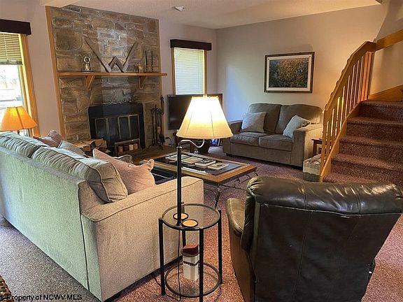 2nd image of 431 Deerfield Vlg Unit 122