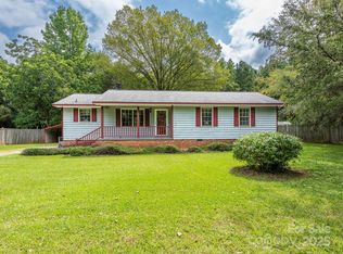 2321 Green Peach Rd, Lancaster, SC 29720