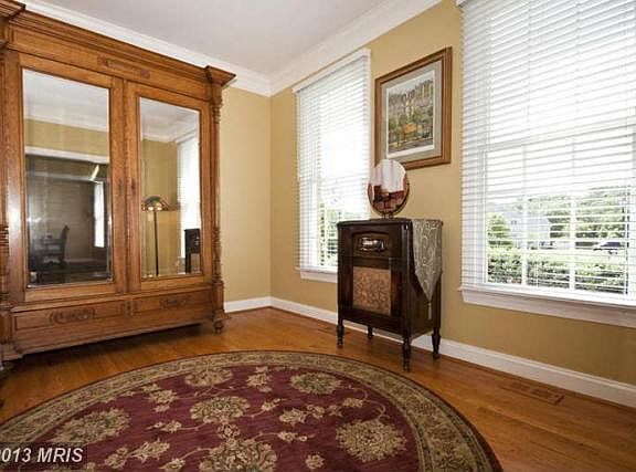 4th image of 6 Woodvalley Ct