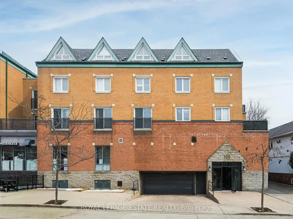 101 Hammersmith Ave #203, Toronto, ON M4E 2W3