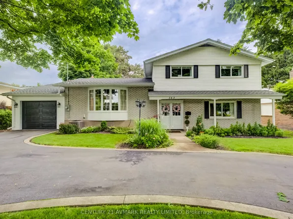 163 Lakeshore Rd, Saint Catharines, ON L2N 2V2