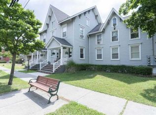 1086 Main St APT 3, Fishkill, NY 12524