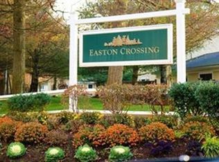 7 Nancy Rd APT 8, South Easton, MA 02375