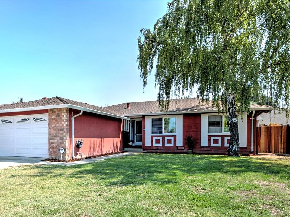 1st image of 2763 Eulalie Dr