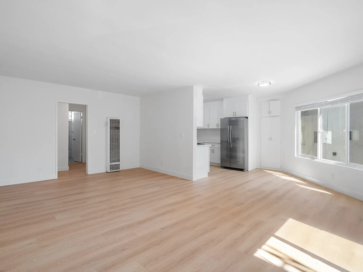 3624 Faris Drive - 4 — Photo 4