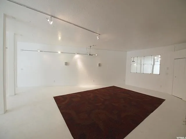 430 Aspen Dr — Photo 7