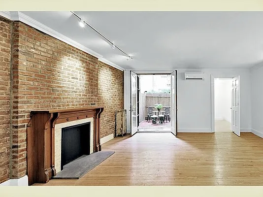 Rented by Stribling | media 41