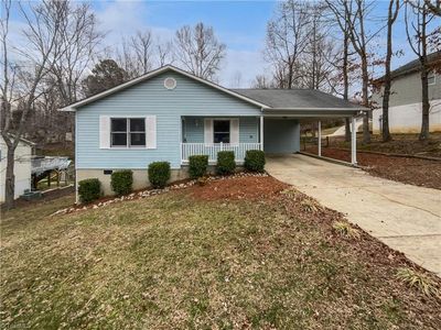 2 Hasty Hill Rd, Thomasville, NC, 27360