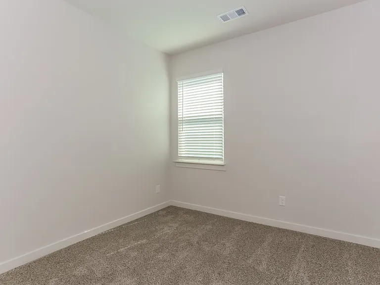 208 Julian Davis Dr — Photo 14