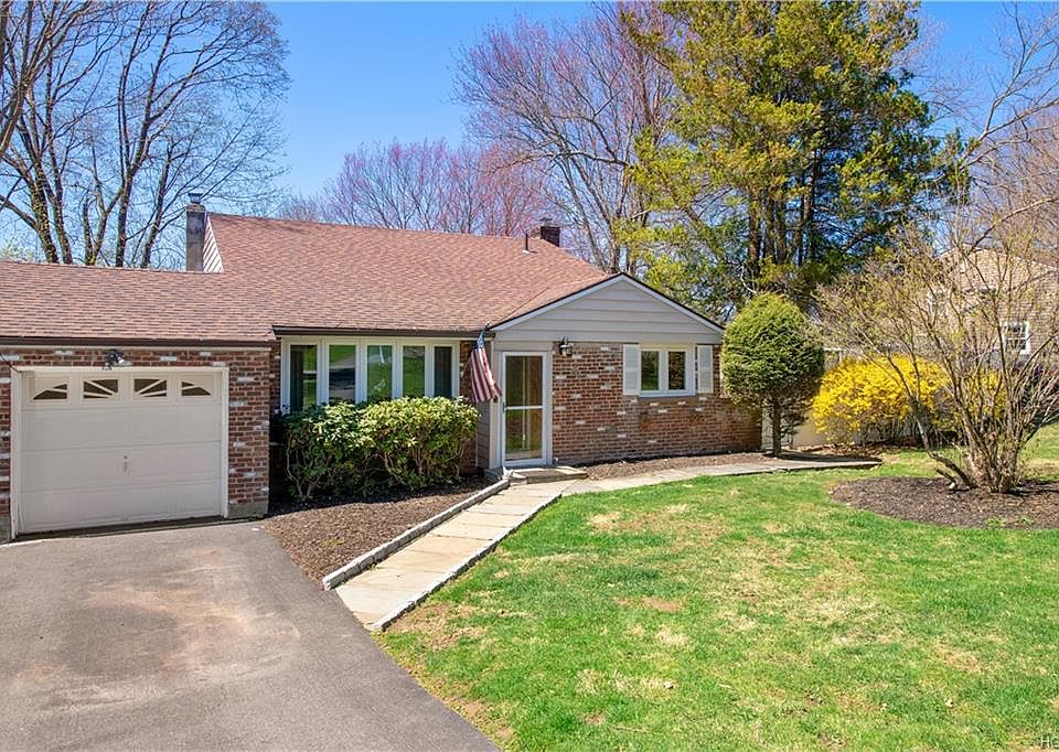 1st image of 3407 Lorelei Dr