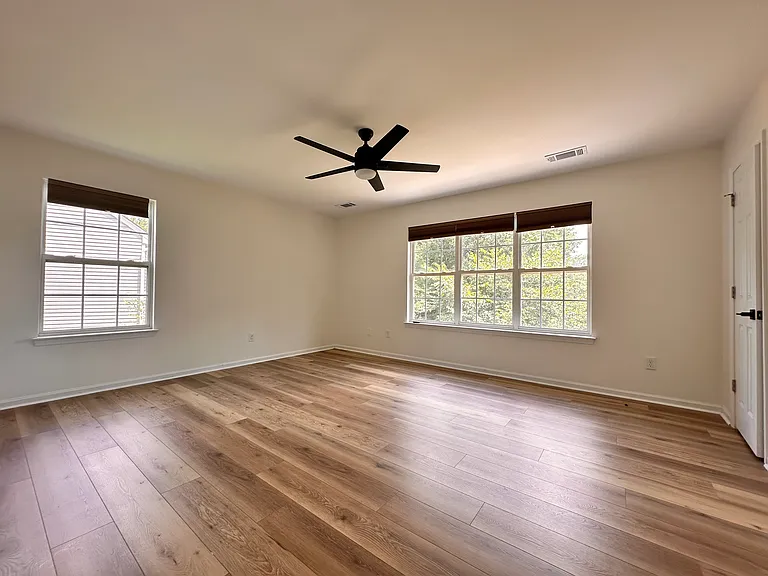 105 Summerwood Pl — Photo 14