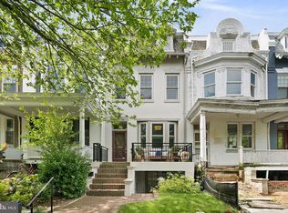 1754 Kilbourne Pl NW, Washington, DC 20010