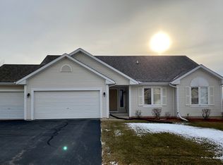 2334 Kobel Dr, Rockford, IL 61102