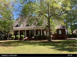 1st image of 906 Monarch Cir