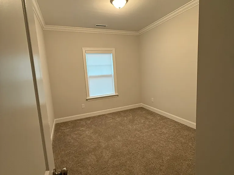 Emerald Bay Cir — Photo 16