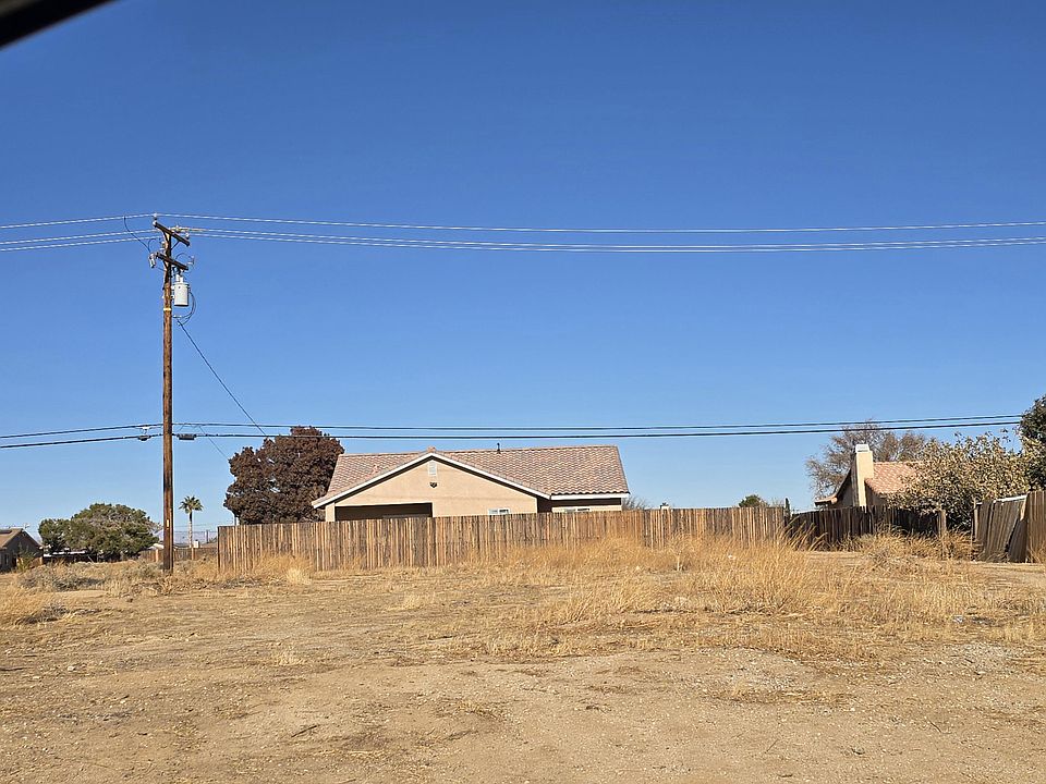 2nd image of Satinwood Ave