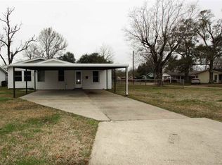 5195 Folsom Dr, Beaumont, TX 77706