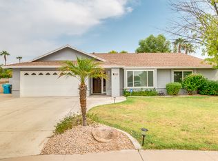 4526 E Gelding Dr, Phoenix, AZ 85032