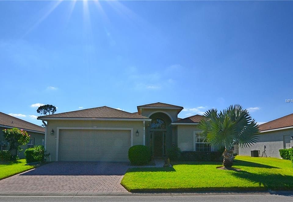 1st image of 4227 Berwick Dr