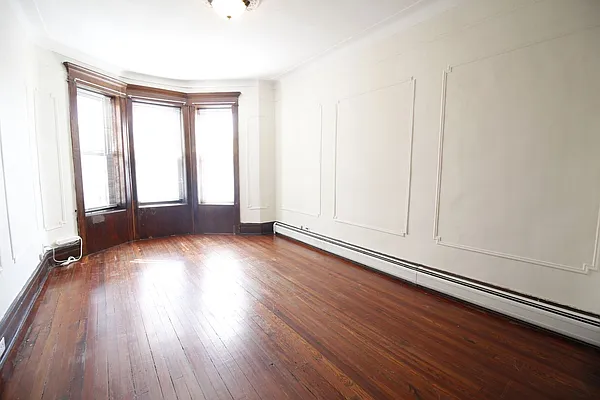 Rented by Realty Nerd | media 11