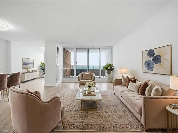 625 The West Mall #1501, Toronto, ON M9C 4W9