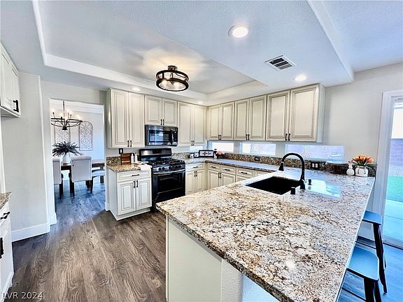 5th image of 7774 Abalone Bay St