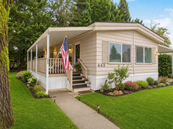 443 Ashwood Dr, Grants Pass, OR 97526