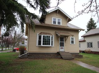 224 4th Ave NE, Aberdeen, SD 57401