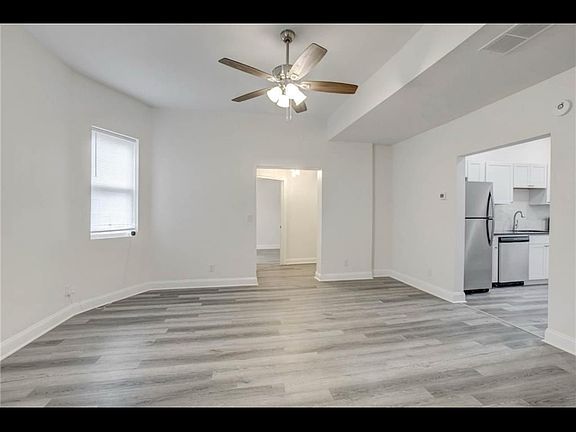 5th image of 403 E Morris St #A