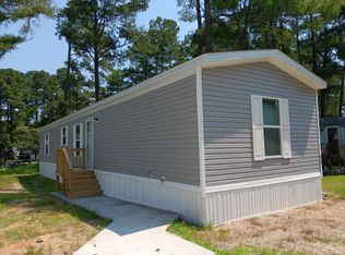 212 Loquat Dr #94, Fayetteville, NC 28306