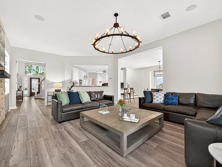 3510 Artesian Springs Ct — Photo 12