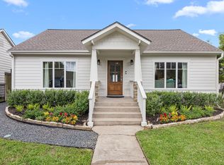 945 Dorothy St, Houston, TX 77008