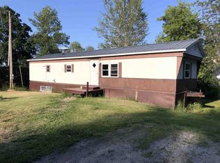 33 Sowles St, Alburgh, VT 05440