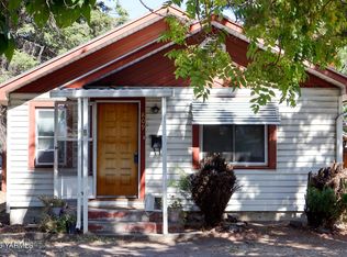 809 S 8th Ave, Yakima, WA 98902