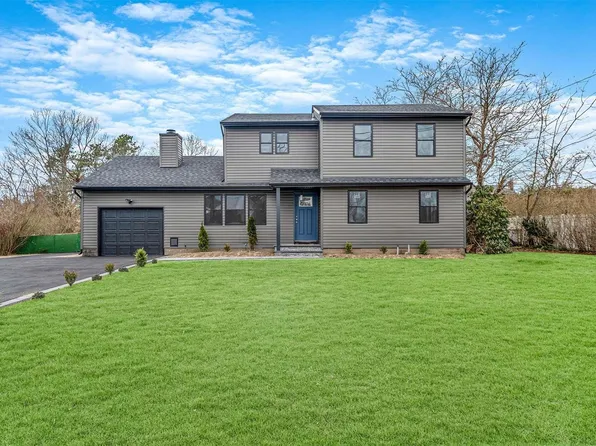 700 Sycamore Avenue, Bohemia, NY 11716