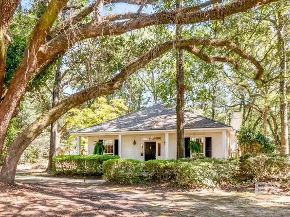 509 Dyson St, Fairhope, AL 36532