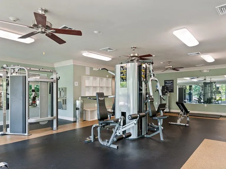 Strafford Station Apartment Homes — Photo 19