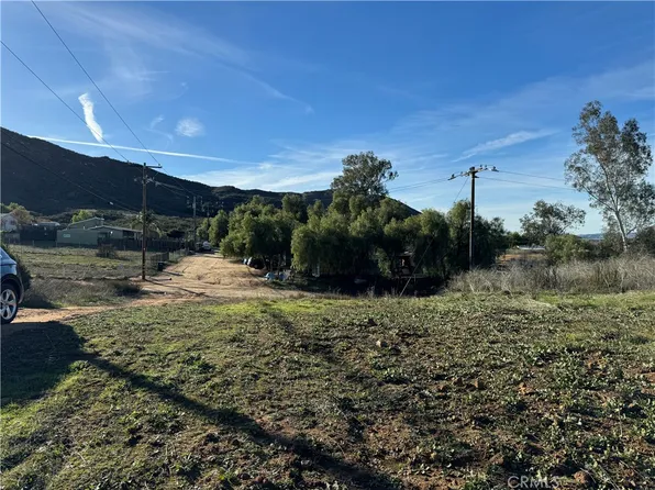 15 Orange St #6, Menifee, CA 92584
