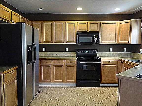 4th image of 2708 20th Street Pl SW