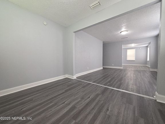 5th image of 4910 WALCOTT Avenue