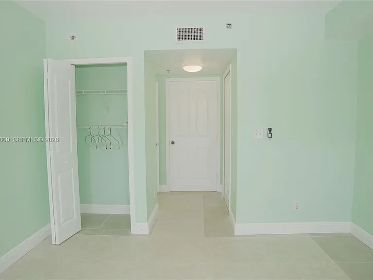 2665 SW 37th Ave #405 — Photo 16