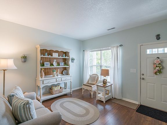 4th image of 1269 Grove Dr #2604
