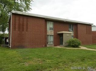 219 N 48th St #TOWNHOUSE, Belleville, IL 62226