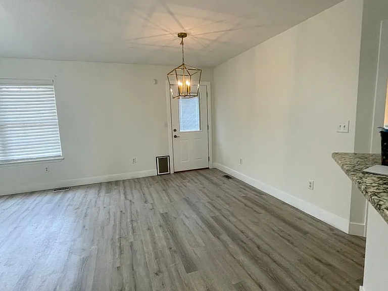 1009 N 24th St #1011 — Photo 11