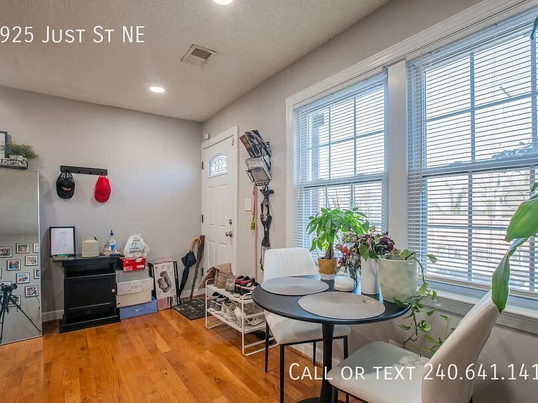 4925 Just St NE — Photo 7