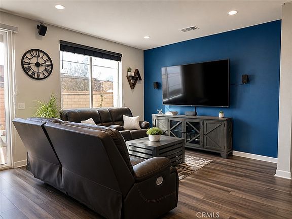 3rd image of 3900 S Oasis Paseo Unit 36