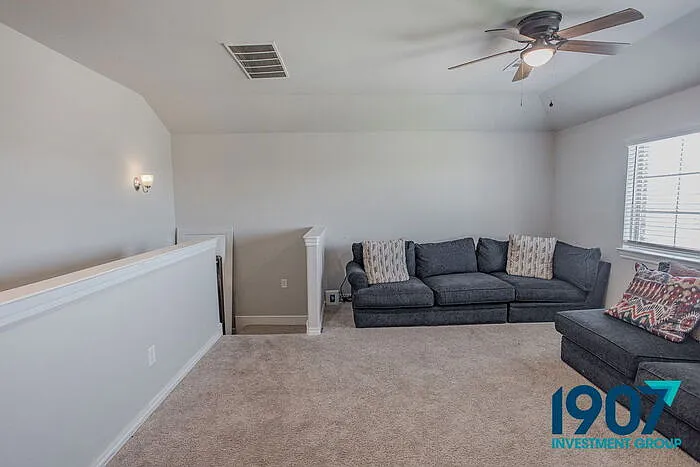 2501 Caden Ct — Photo 30
