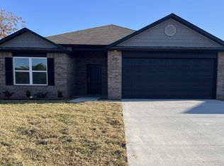 11201 River Valley Dr, Hensley, AR 72065