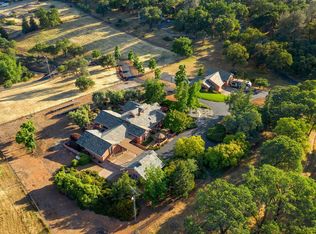 2581 Fawn Hill Ln, Auburn, CA 95603