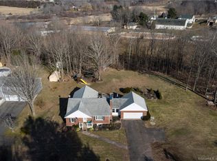 88 Madison Rd, Durham, CT 06422